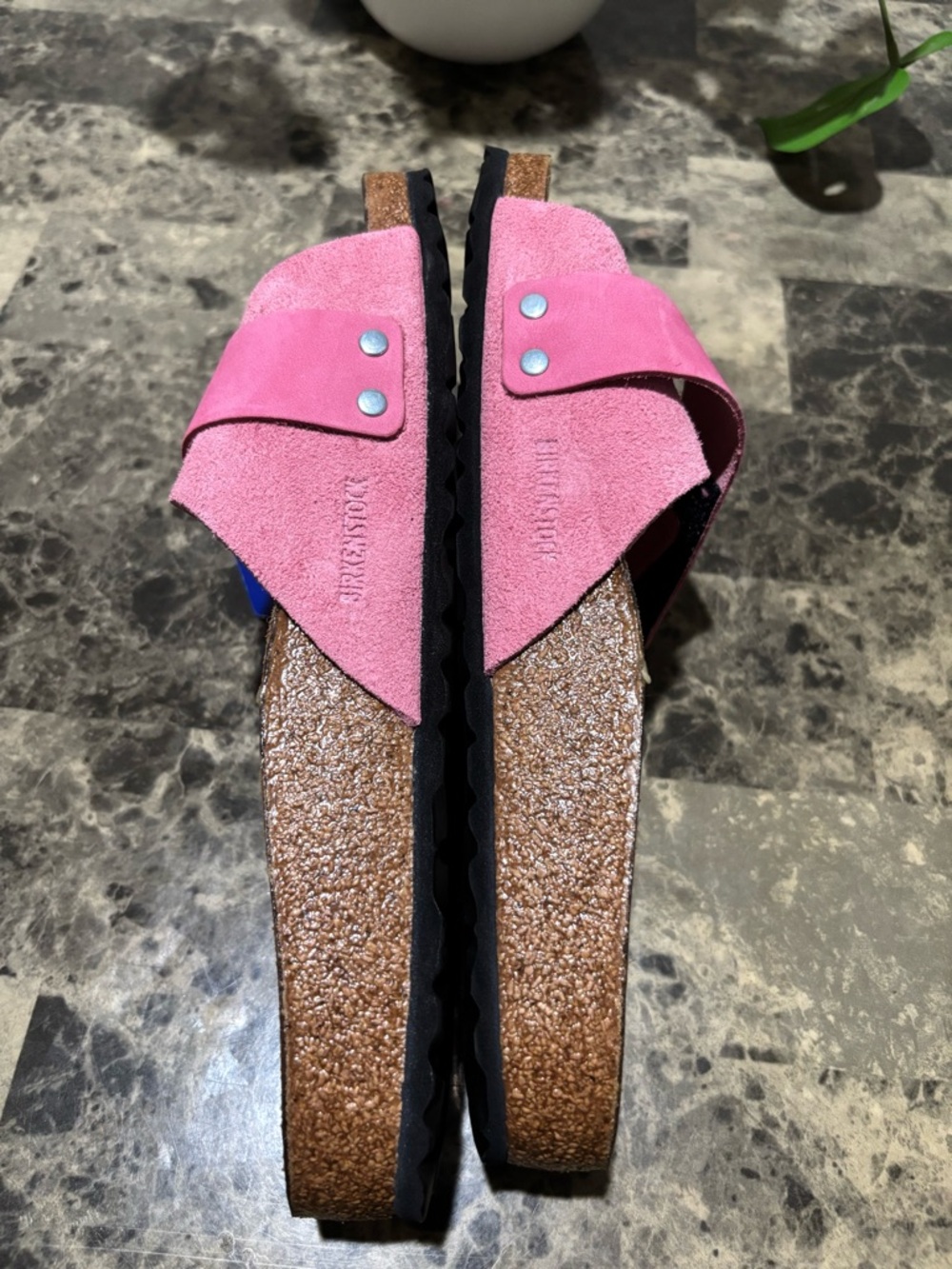 Birkenstock Oita  Pink Suede Single-Strap Slide Sandals - Picture 8 of 9